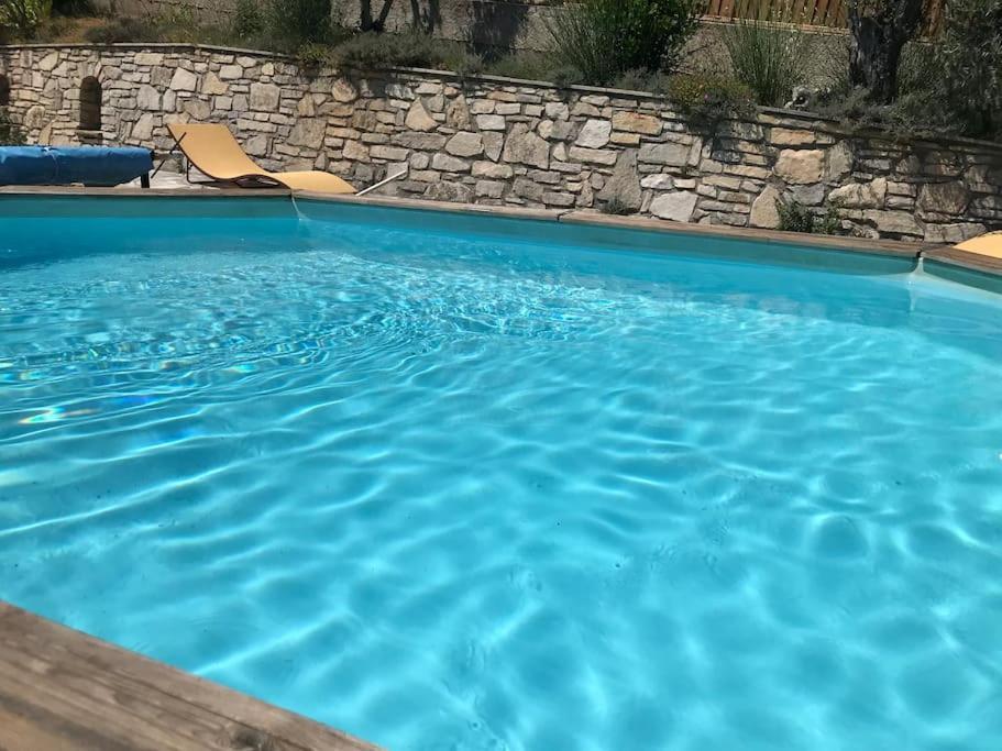 Appartement Sur La Colline Avec Acces Piscine Volx Exteriér fotografie