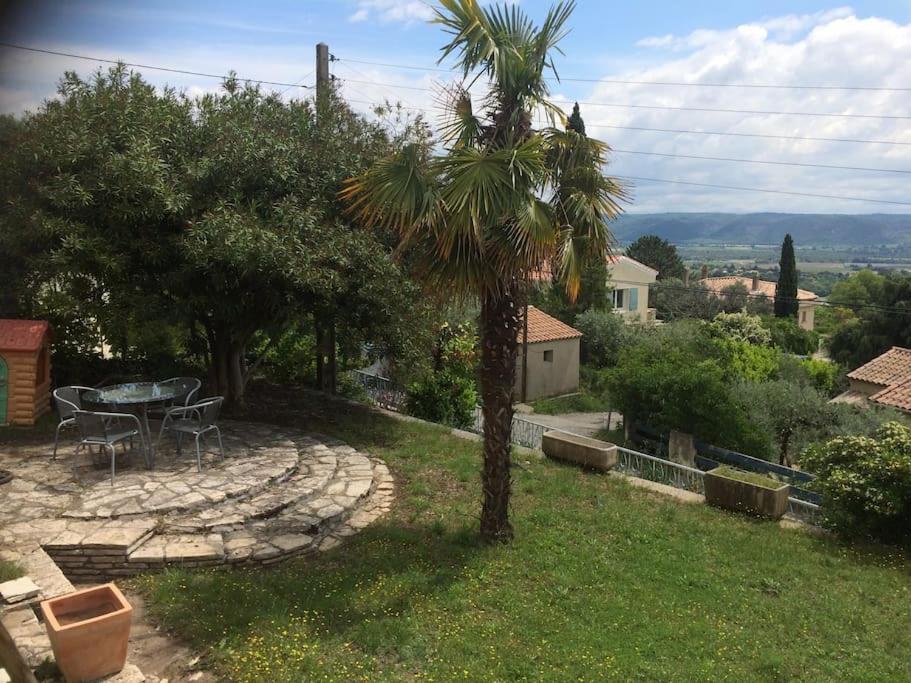 Appartement Sur La Colline Avec Acces Piscine Volx Exteriér fotografie